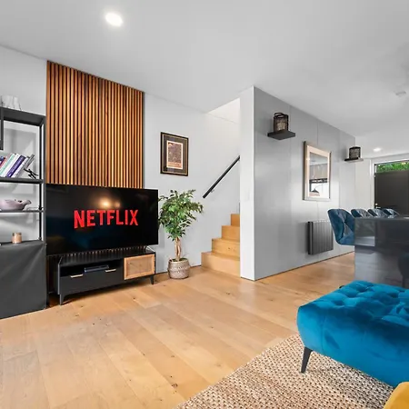 Cityscape Mcr Townhouse - Free Parking & Garden *