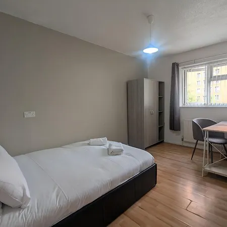 3-bed With Patio Near Deansgate & Centre * Манчестер