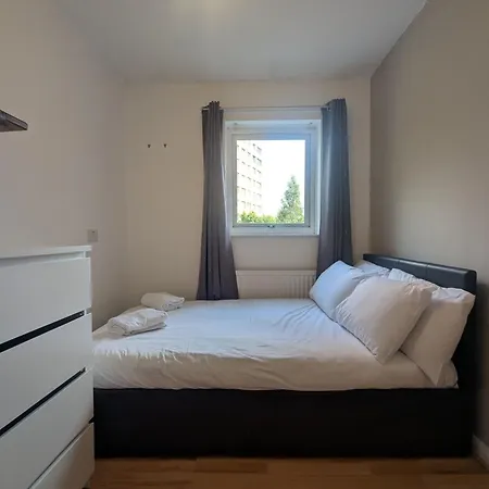 3-bed With Patio Near Deansgate & Centre *