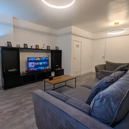 3-bed With Patio Near Deansgate & Centre *