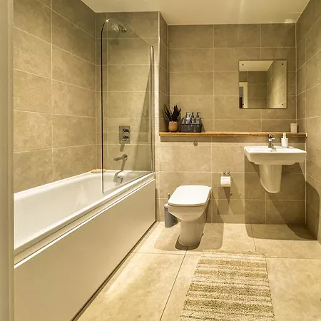 דירה Flat In Greater