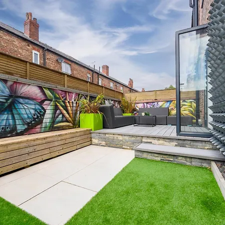 West Didsbury Retreat L Cinema L Sleeps 8 Tatil Evi Manchester