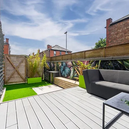 Vakantiehuis West Didsbury Retreat L Cinema L Sleeps 8