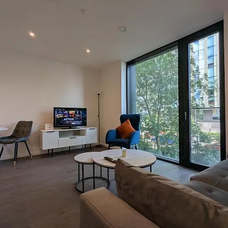 New 1br Gym Roof Terrace Lounge شقة