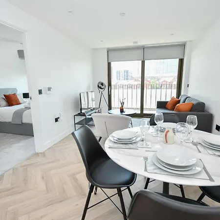 Apartamento Contemporary 2 Bed *