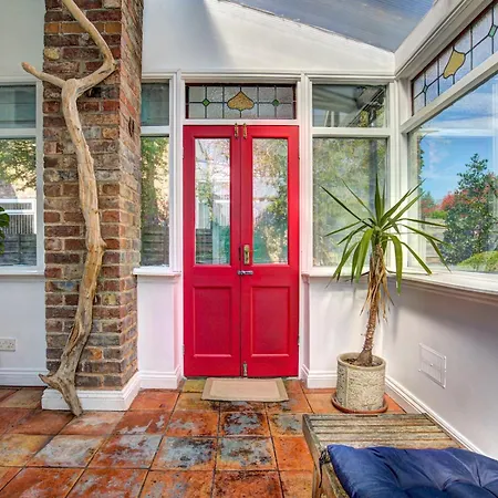 Tatil Evi Spacious Victorian Family Home In Stretford - Pass The Keys Manchester