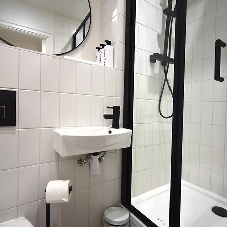 Cityescape - Spacious 1br Duplex Sofabed - Nq * Manchester