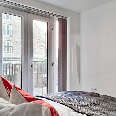 Apartament Pass The Keys Flat Walk To Shops Cafes &