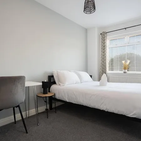 Guestready - Peaceful Retreat In Failsworth דירה *