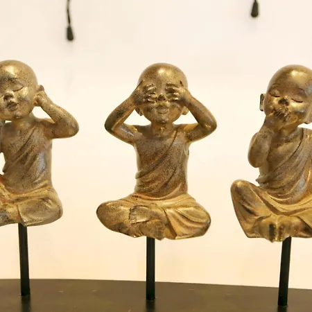 Apartment New Build Duplex Minutes From Centre - Pass The Keys *