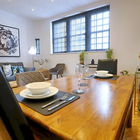 New Build Duplex Near Ao Arena - Pass The Keys