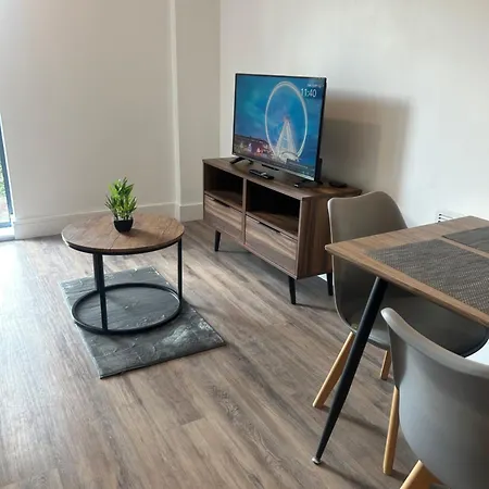 Apartman Near Old Trafford & Media 2br Flat *