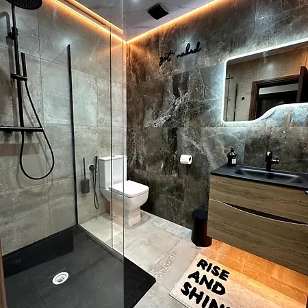 Luxehaus Mcr מנצ'סטר