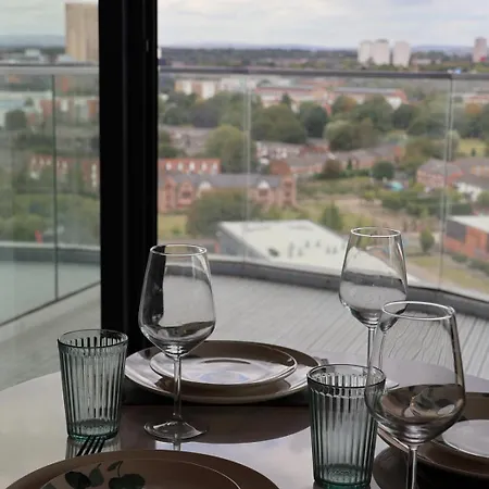 Apartment Luxury Penthouse With The View In Manchester