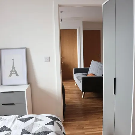 Luxury 2 Bed 13th Floor View Of Old Trafford Apartman