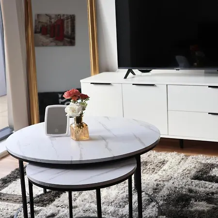 Luxury 2 Bed 13th Floor View Of Old Trafford Apartman Manchester