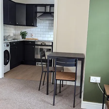 דירה Stylish Monton - No8 Westcliffe מנצ'סטר