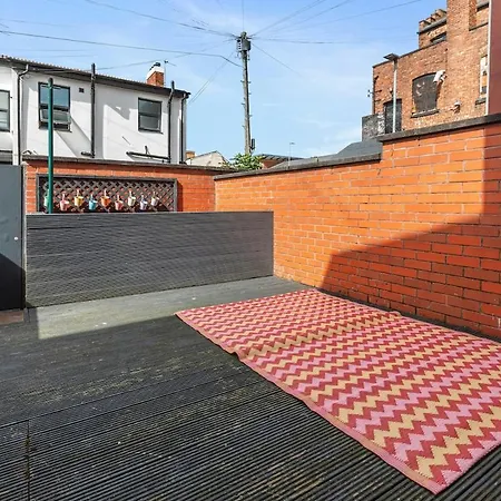Prázdninový dům Beresford Place, Stylish 3 Bedroom House, Free Parking, Ideal For Trips *