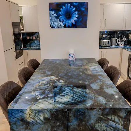 Luxehaus Mcr Holiday home Manchester