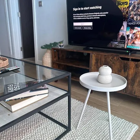 Apartman The Dyche-parking-local Attractions-fast Wi-fi