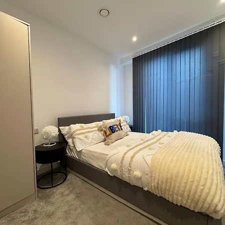 דירה Exquisite Riverview 2bedroom Flat In Manchester.