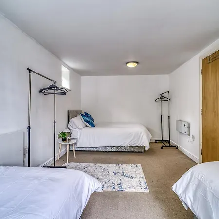 2br Flat - Free Parking - Old Trafford - Weekly Rates * 맨체스터