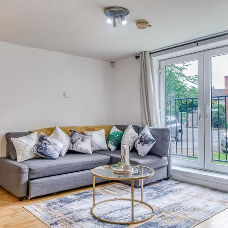 2br Flat - Free Parking - Old Trafford - Weekly Rates * 曼彻斯特