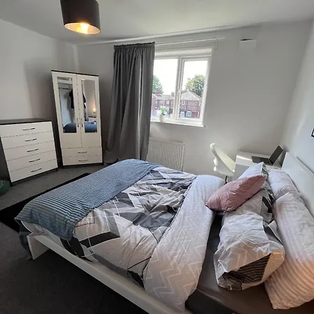 Primestay Homes 2 * Manchester