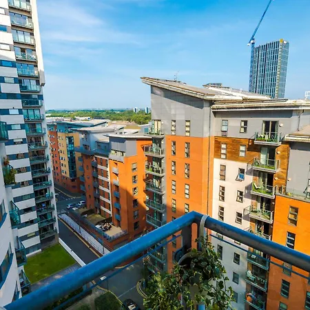 Elegant 2br Flat Near Northern Quarter Apartman *