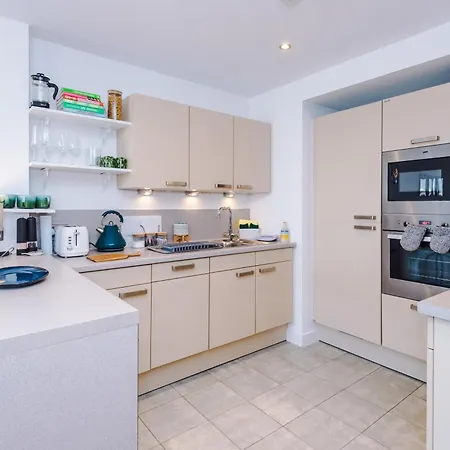 Elegant 2br Flat Near Northern Quarter *