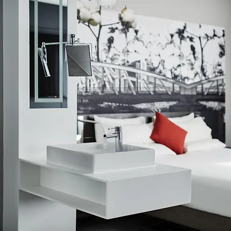 A&o Centre ホテル