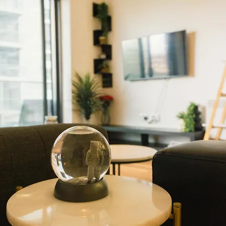 Waterside Retreat Apartman