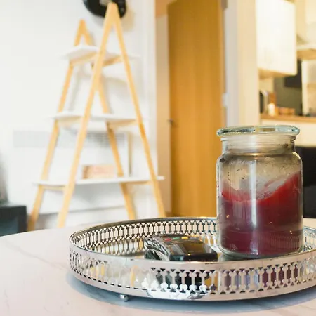 Waterside Retreat Apartman *