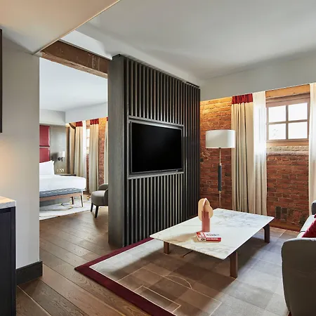 Hotel Marriott Victoria & Manchester