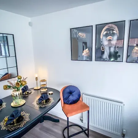 Royal At Coop Live Etihad, Sports