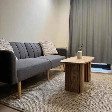 アパート Duplex - Balcony - Roof Terrace - Parking