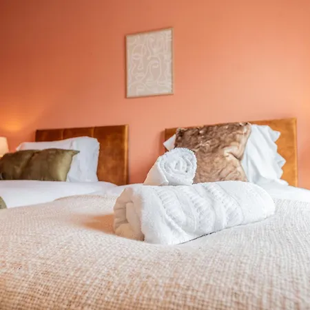 Modern House 2 Bedroom 5 Beds Vakantiehuis Manchester