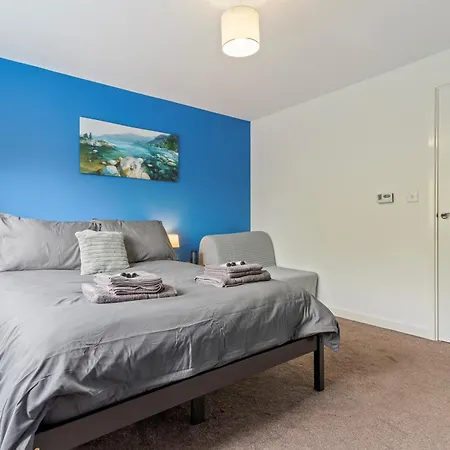 Дом отдыха Centre House Etihad And Parking Манчестер