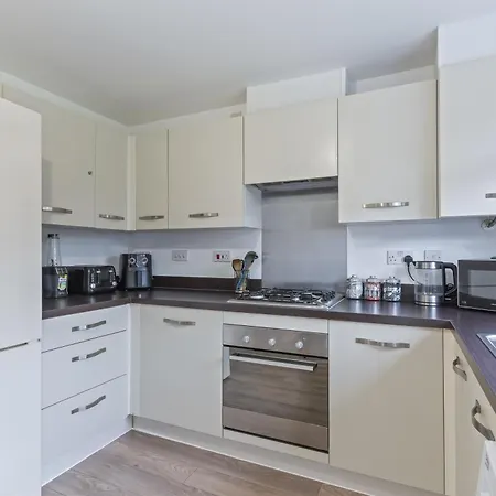 Centre House Etihad And Parking Vakantiehuis