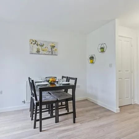 Centre House Etihad And Parking Vakantiehuis