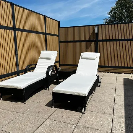 The Townhouse I 4Br I Roof Terrace I Sleeps 8 Tatil Evi
