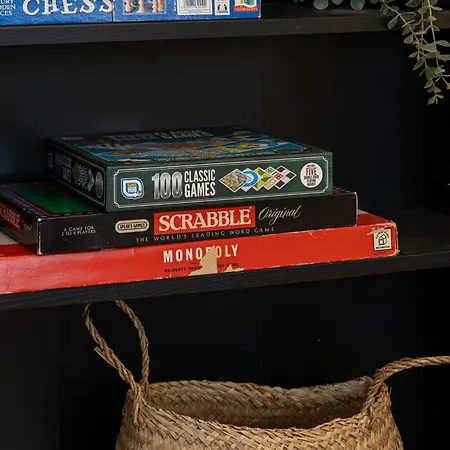 Luxury Spacious 3-bed Oasis Just 10 Mins From Centre With Free Parking مانشستر