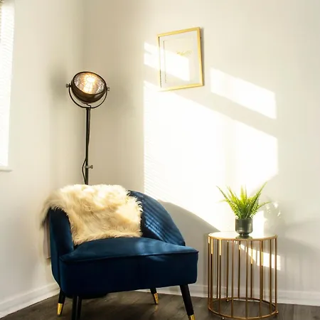 Apartment Comfortable 3 Bed House