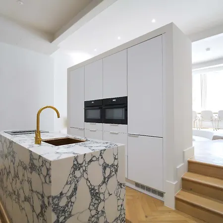 Blanco At The Heim Apartmán