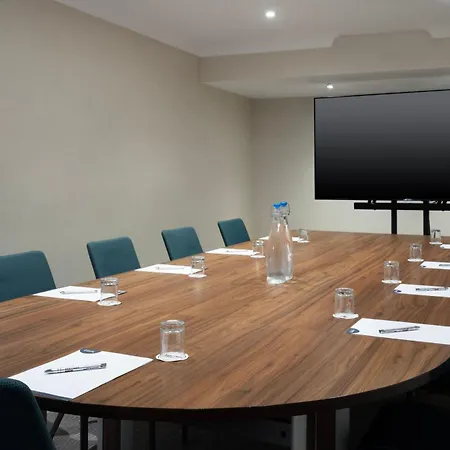 Hotel Delta By Marriott Manchester Airport Manchester
