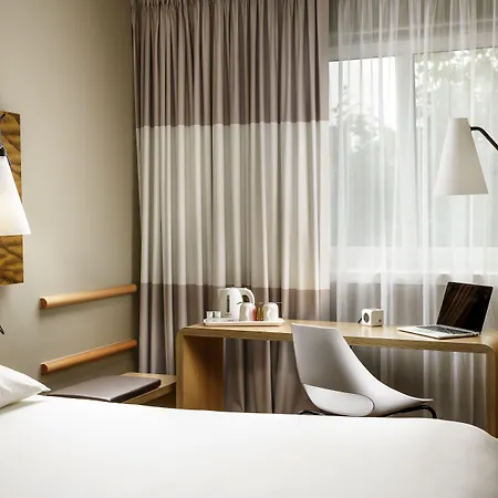 Ibis Centre Princess Street Манчестер