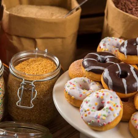 Ibis Centre 96 Portland Street Манчестер