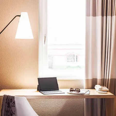 Ibis Centre 96 Portland Street 3* Manchester