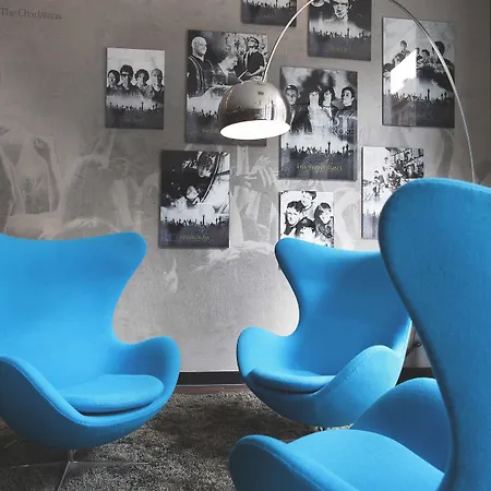 ホテル ワン ピカデリー