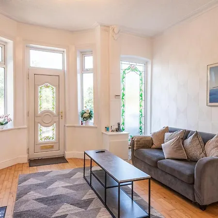 Spacious 3br Family With Big Garden *